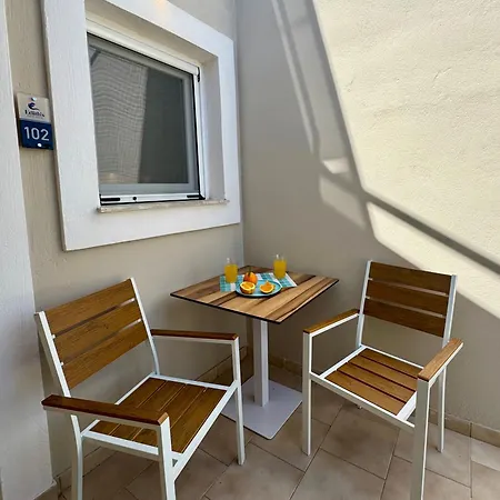 Edith's House - Adults Only Appartement Almiros strand