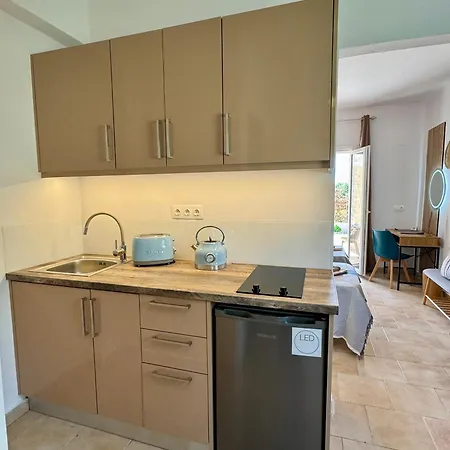 Διαμέρισμα Edith's House - Adults Only