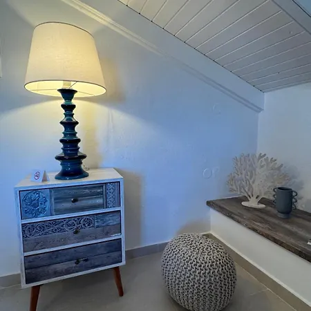 Διαμέρισμα Edith's House - Adults Only Παραλία Αλμυρού